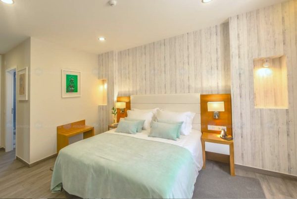 Quarto de Hotel 13